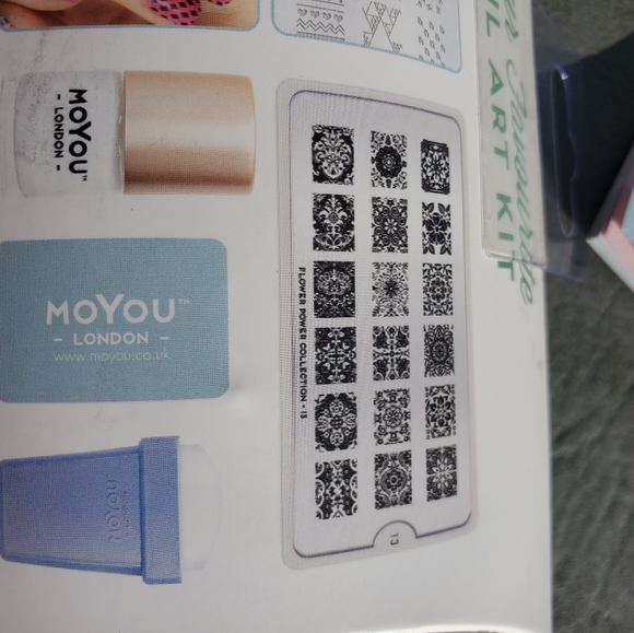 MoYou London nail 💅  art kit - Picture 5 of 7